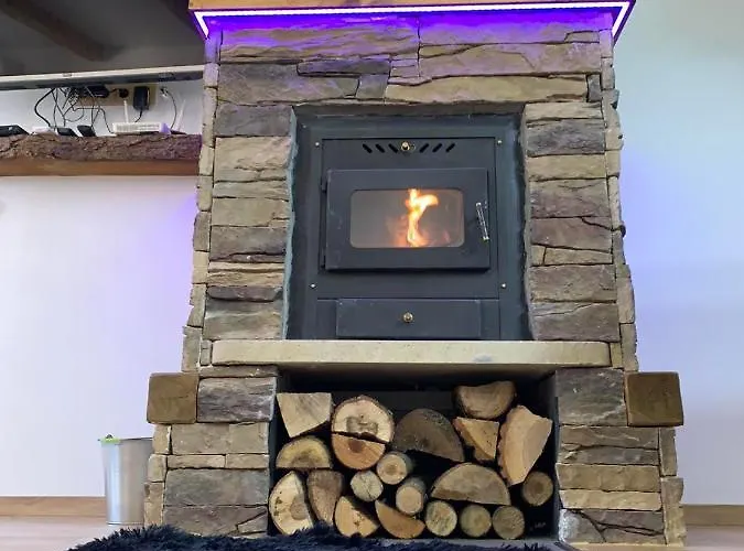 гигови Apartment *