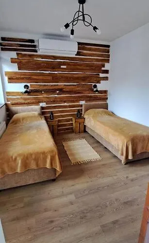 гигови Apartment